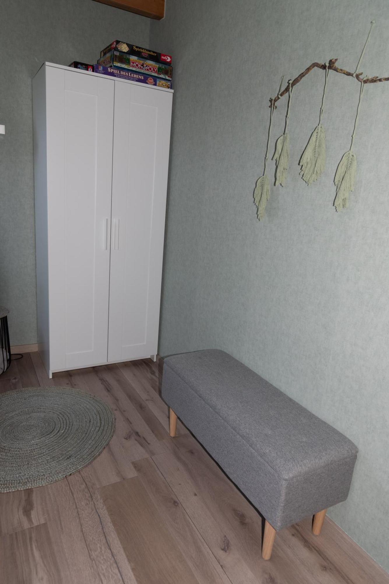 Moderne, Gemütliche Dg-wohnung In Ruhiger Lage Apartment *